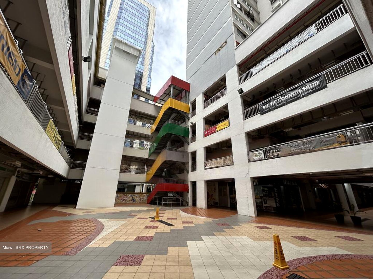 Bras Basah Complex (D7), Retail #455680711